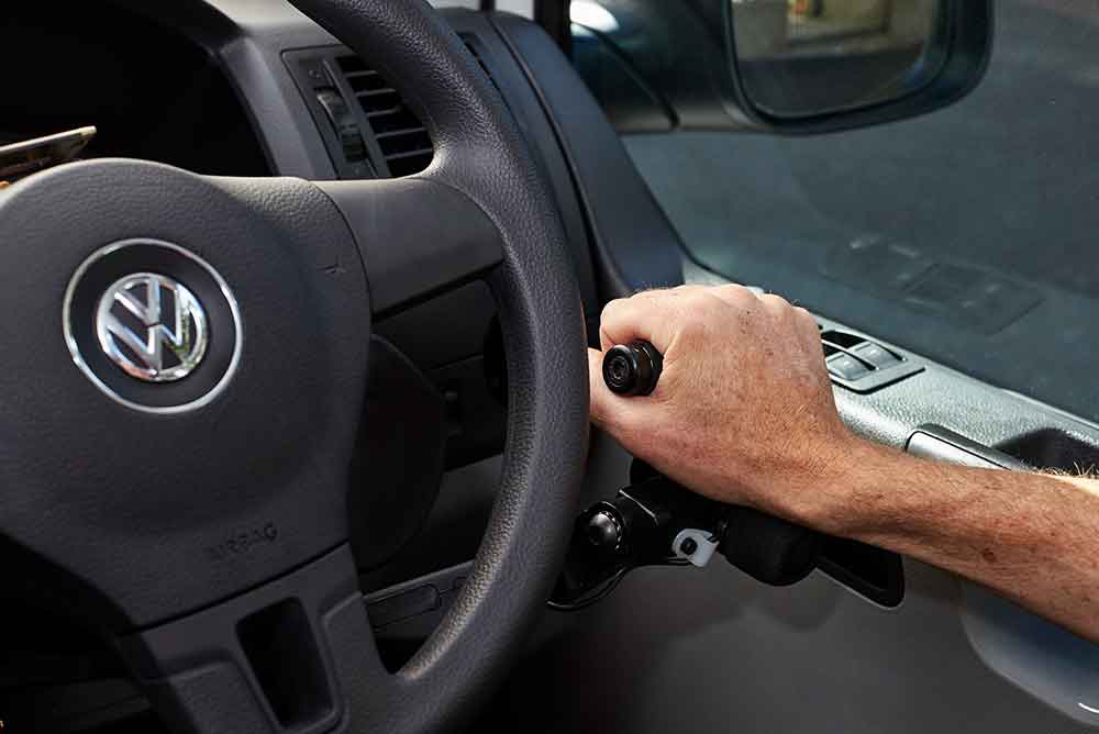 Long-Arm-Brake-and-Accelerator-Push-Radial-driving